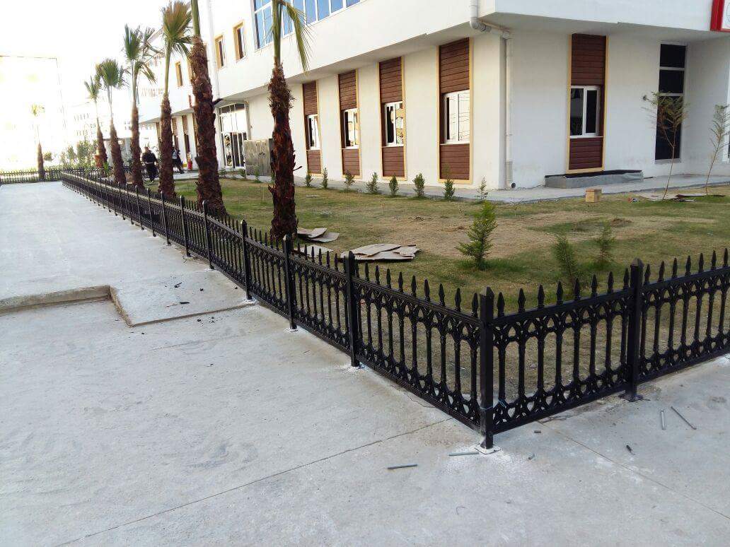 Akdeniz Üniversitesi Muratpaşa Yurt İdare Binası